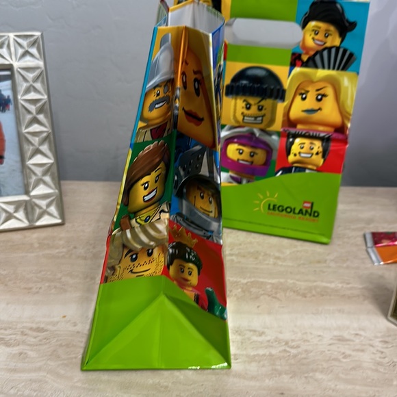 Legoland California Paper Bags (8X10) - Picture 4 of 5